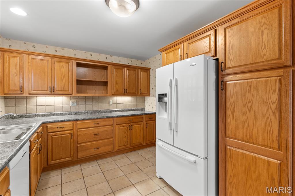 4685 Colima Court St. Louis, MO 63128 - Photo 14 of 36