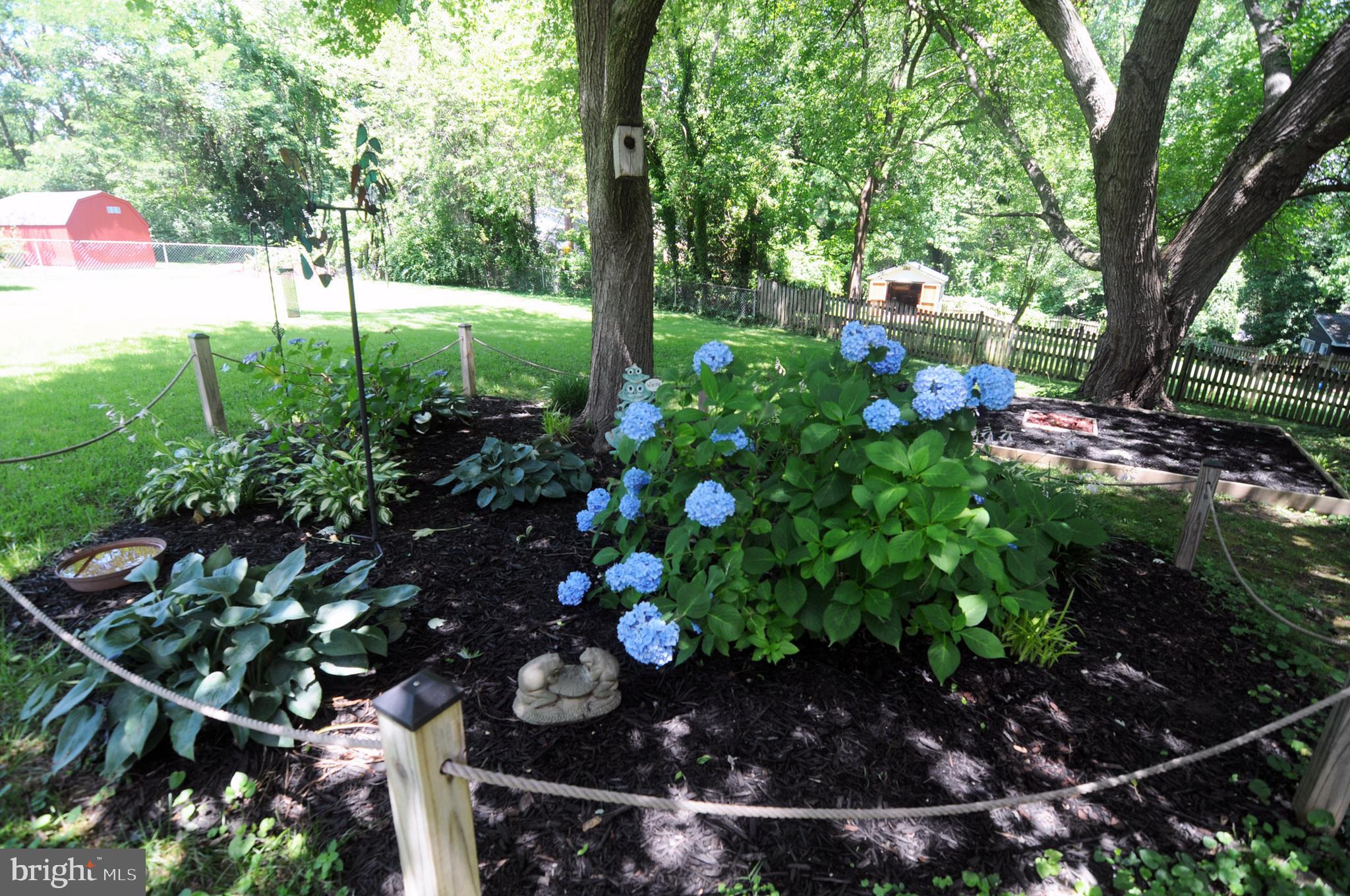 94 Church Road Arnold, MD 21012 - Photo 17 of 19 Landscaping View 2