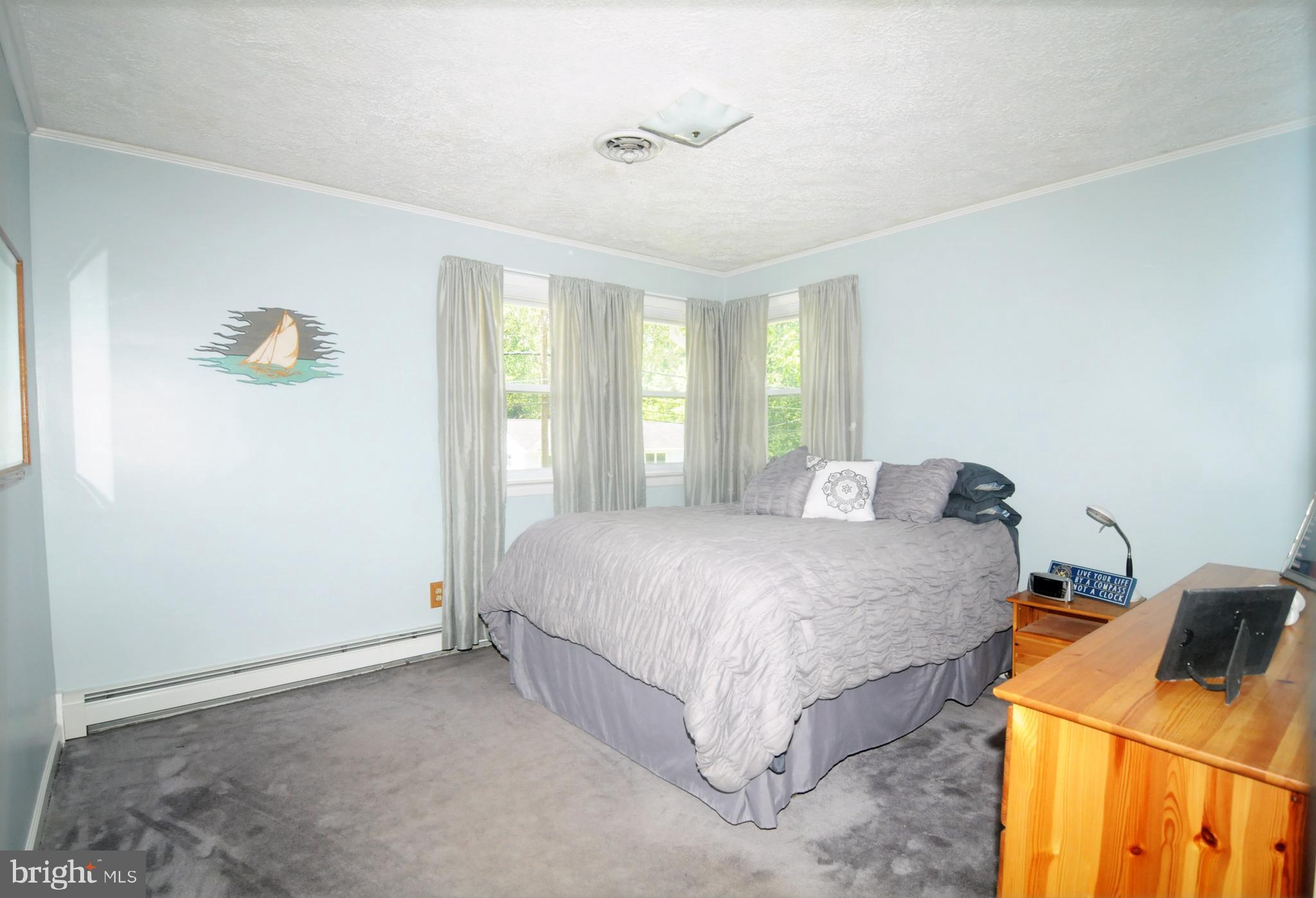 94 Church Road Arnold, MD 21012 - Photo 7 of 19 Bedroom 1