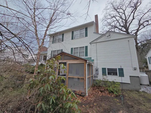 $319,500 | 85 Underclyffe Road, St. Johnsbury, VT 05819