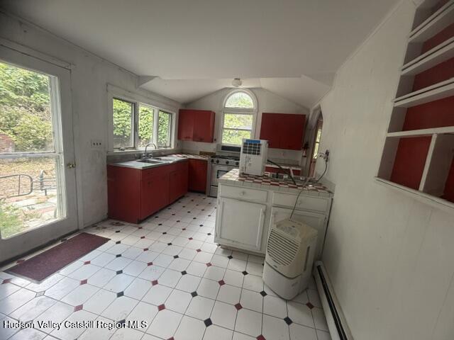 388 Fitzsimmons Road Red Hook, NY 12571 - Photo 5 of 17 Kitchen