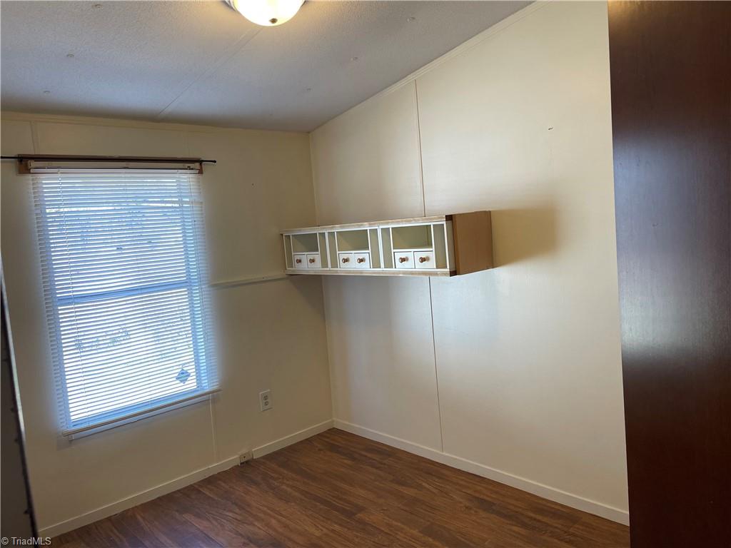 712 Broadway Road Lexington, NC 27295 - Photo 18 of 24 Gallery Image 18