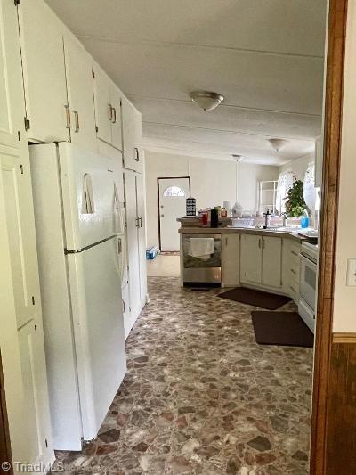 712 Broadway Road Lexington, NC 27295 - Photo 5 of 24 Gallery Image 5