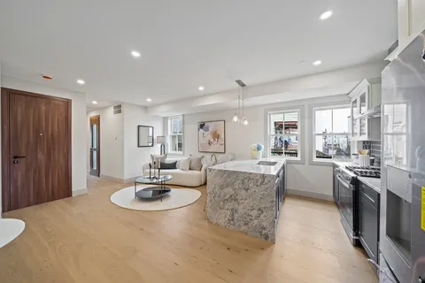$680,000 | 273 Havre Street, Unit 4, Boston, MA 02128