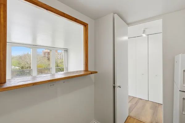 $229,999 | 1451 East 55th Street, Unit 417N, Chicago, IL 60615