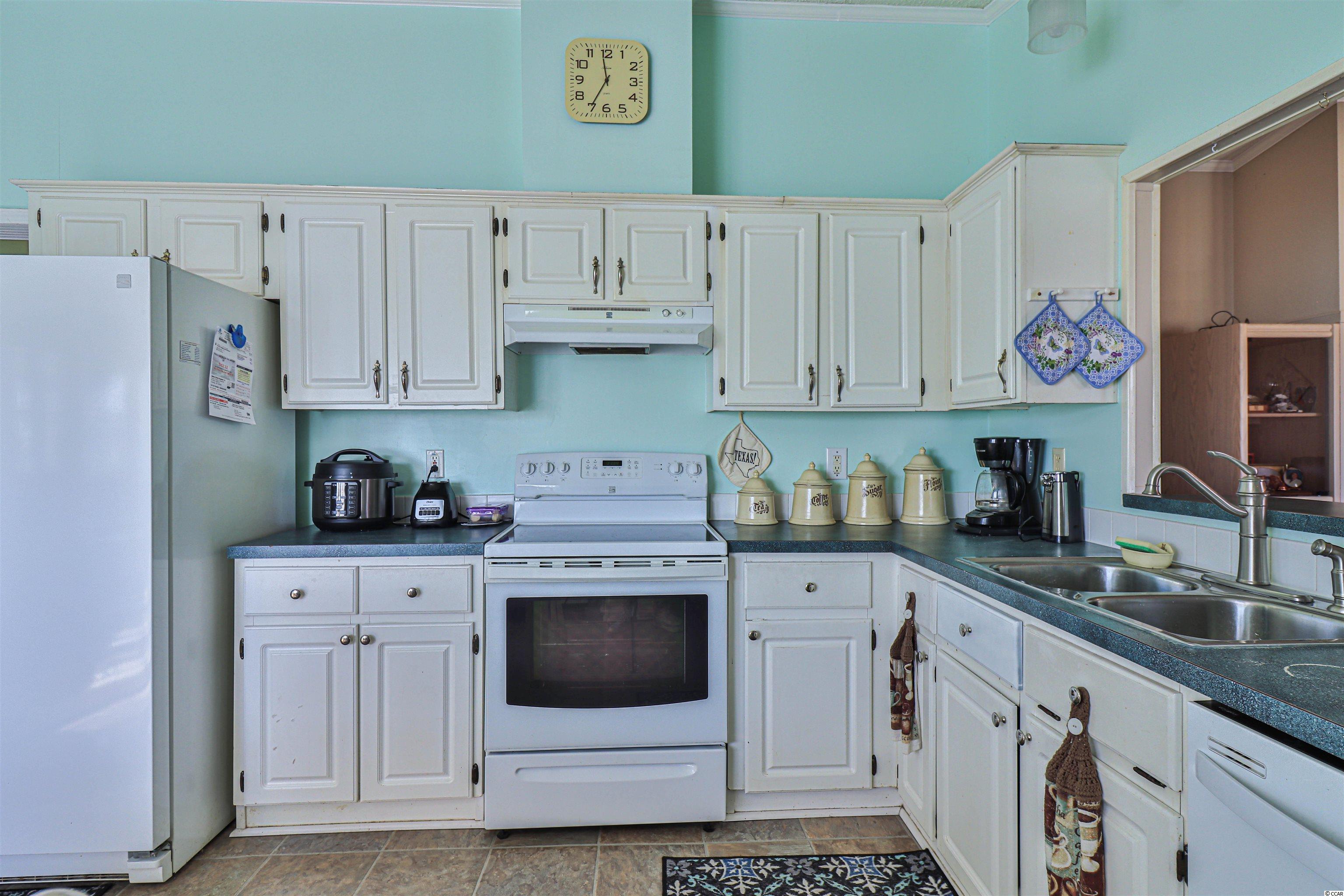 1638 Hewitt Road Loris, SC 29569 - Photo 9 of 26