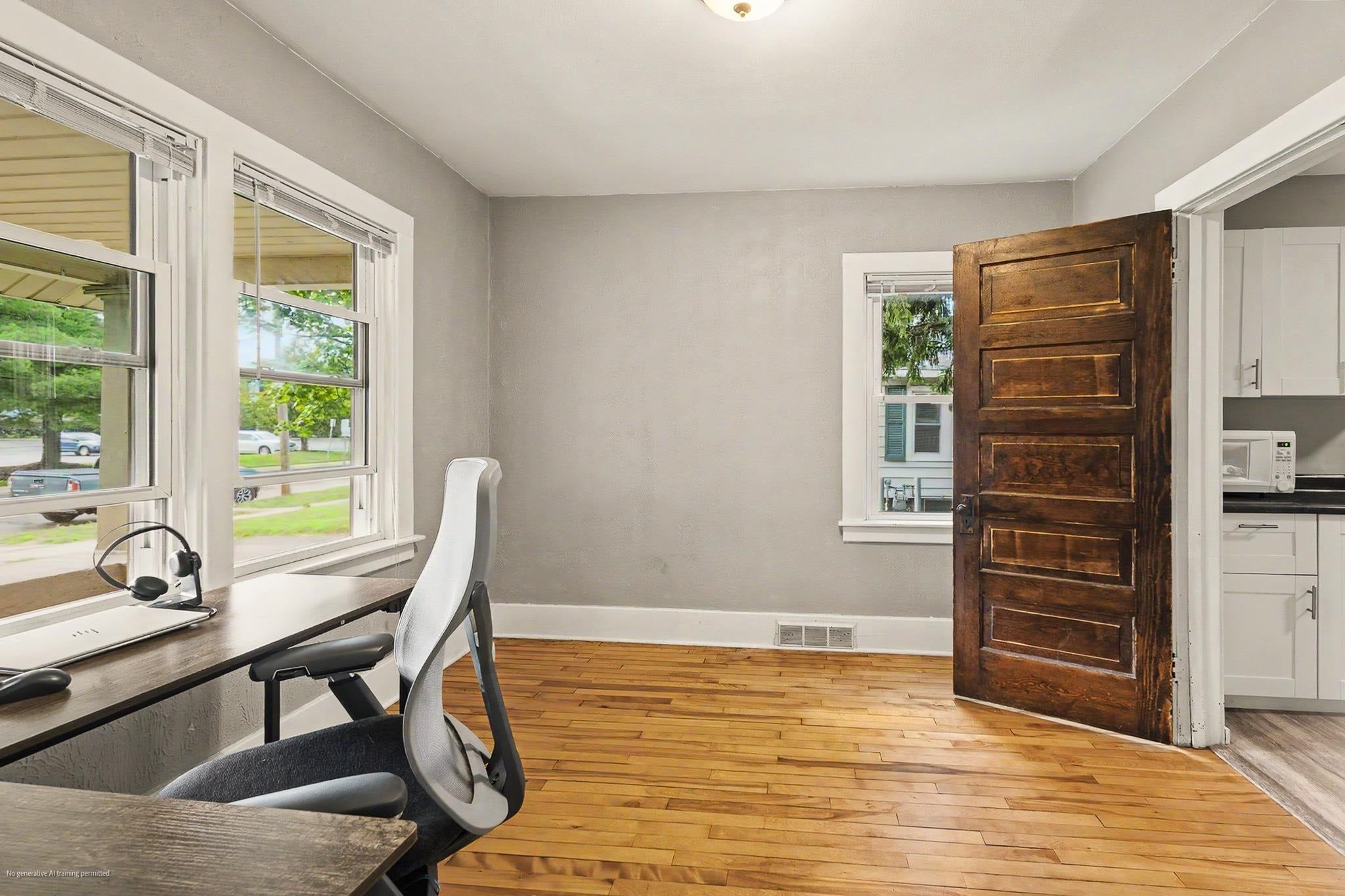 809 Illinois Avenue Stevens Point, WI 54481 - Photo 6 of 36 Gallery Image 6