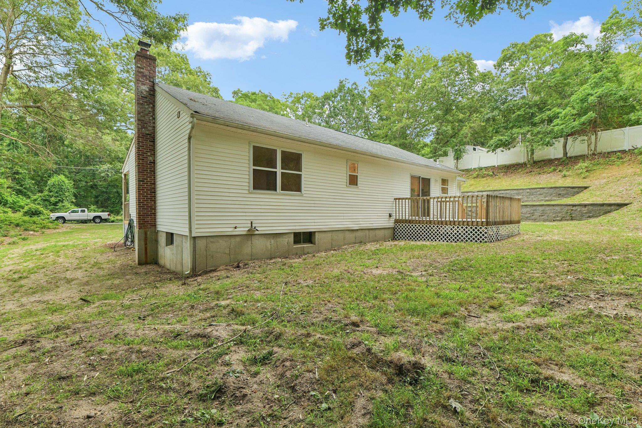 22 Red Maple Road Ridge, NY 11961 - Photo 31 of 33 Gallery Image 31
