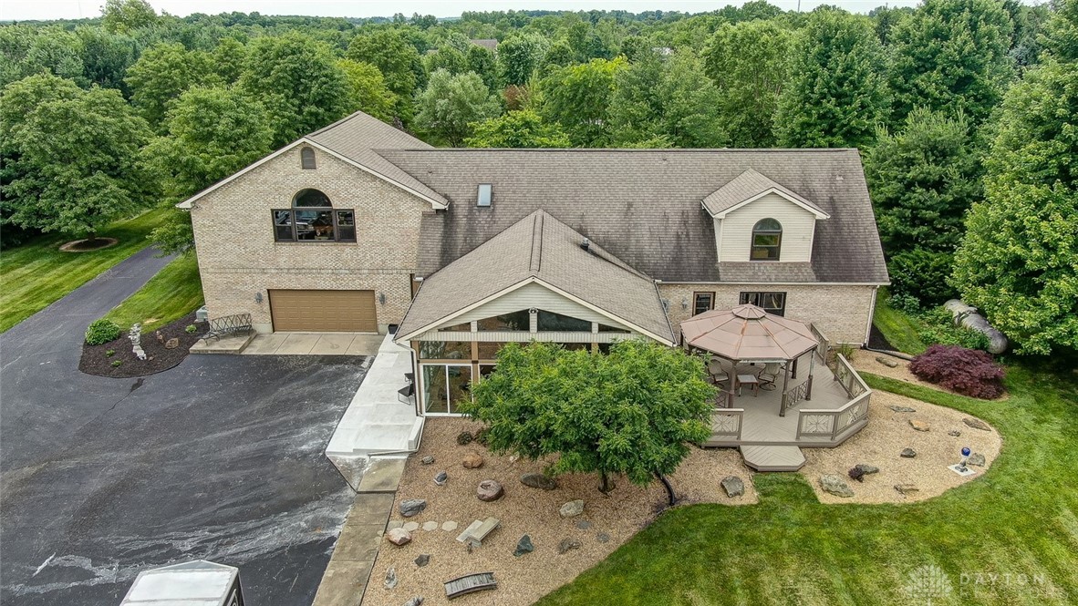 3598 Stutsman Road Bellbrook, OH 45305 - Photo 4 of 75 Gallery Image 4