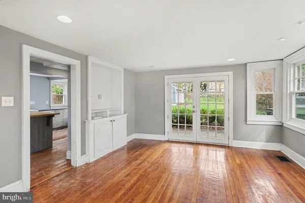 $685,000 | 633 Walnut Lane, Haverford, PA 19041