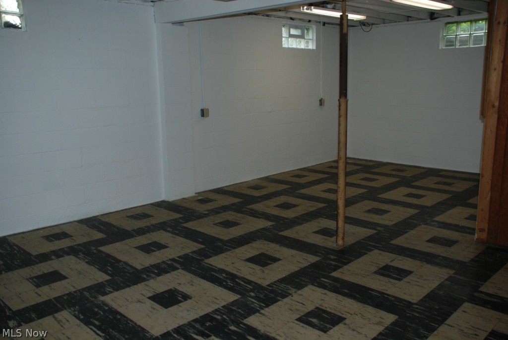 649 Dolton Road Akron, OH 44312 - Photo 16 of 18 Other side of the basement is in great condition