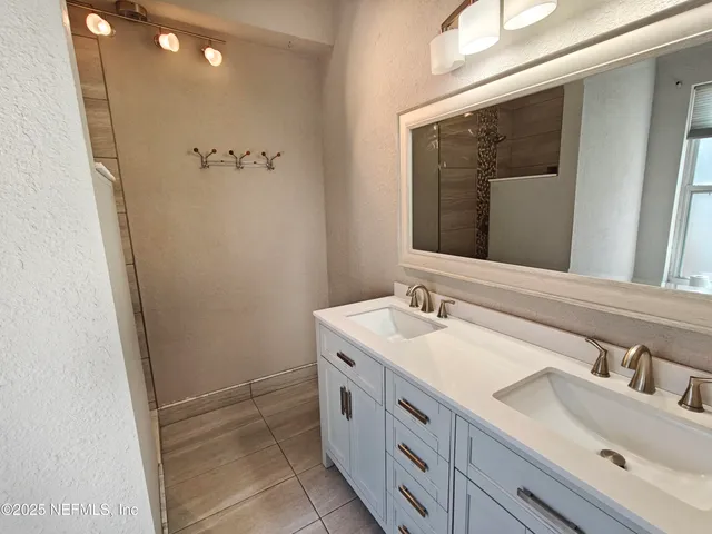 $2,050 | 8971 Rockpond Meadows Drive, Jacksonville, FL 32221