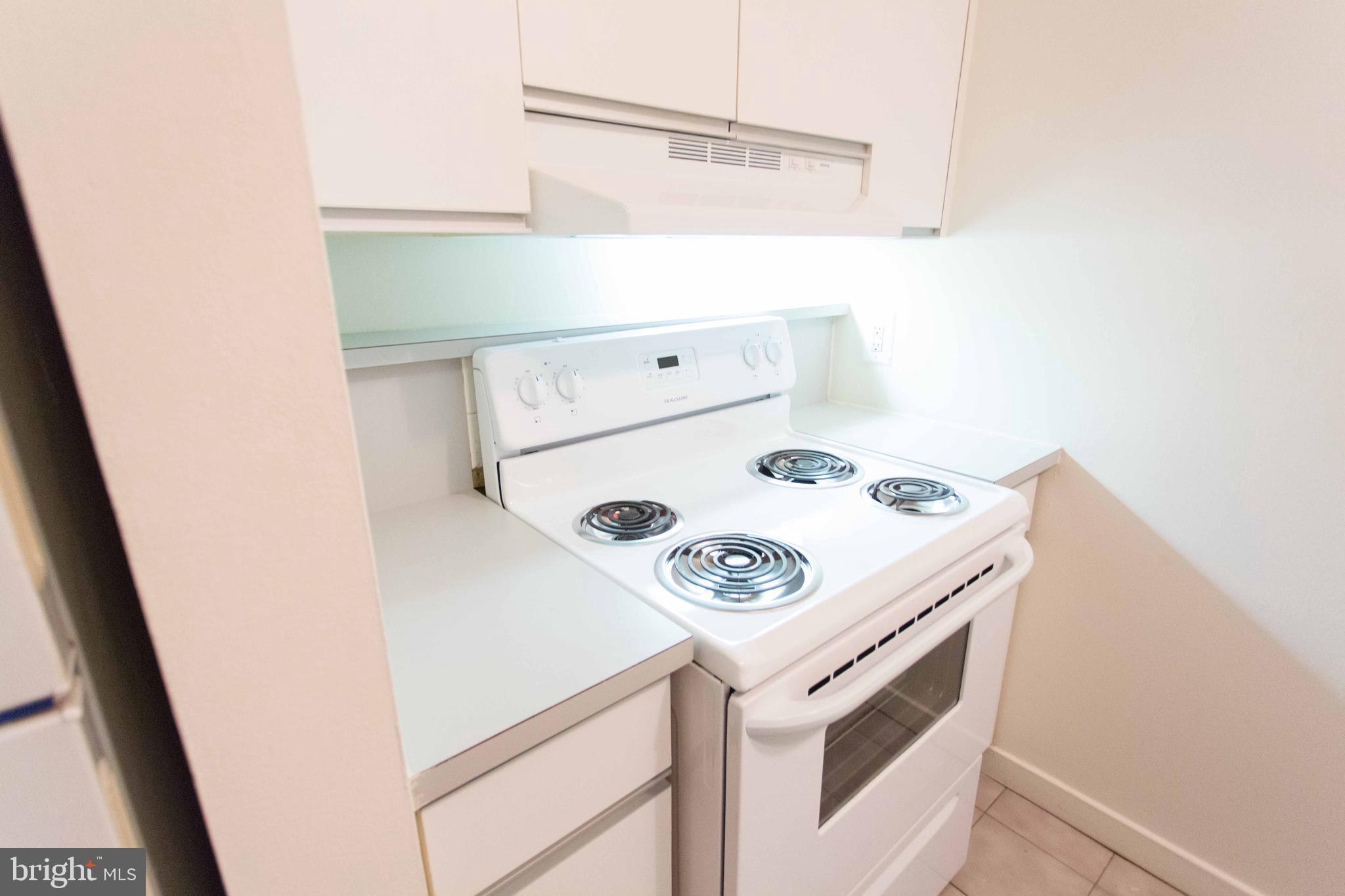 130 Arch Street, Unit C06 Philadelphia, PA 19106 - Photo 14 of 20