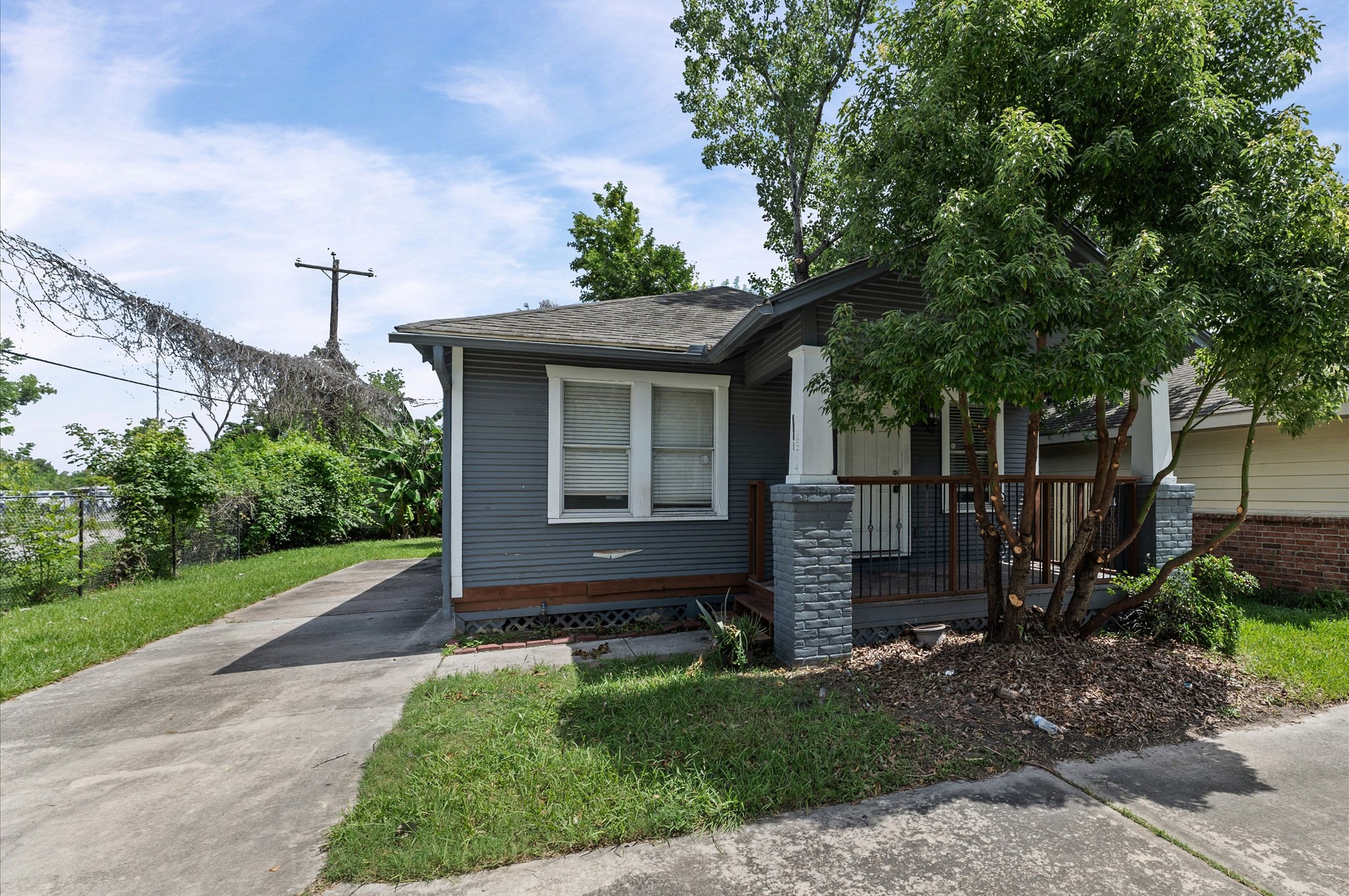 6714 Schuller Road Houston, TX 77093 - Photo 2 of 15