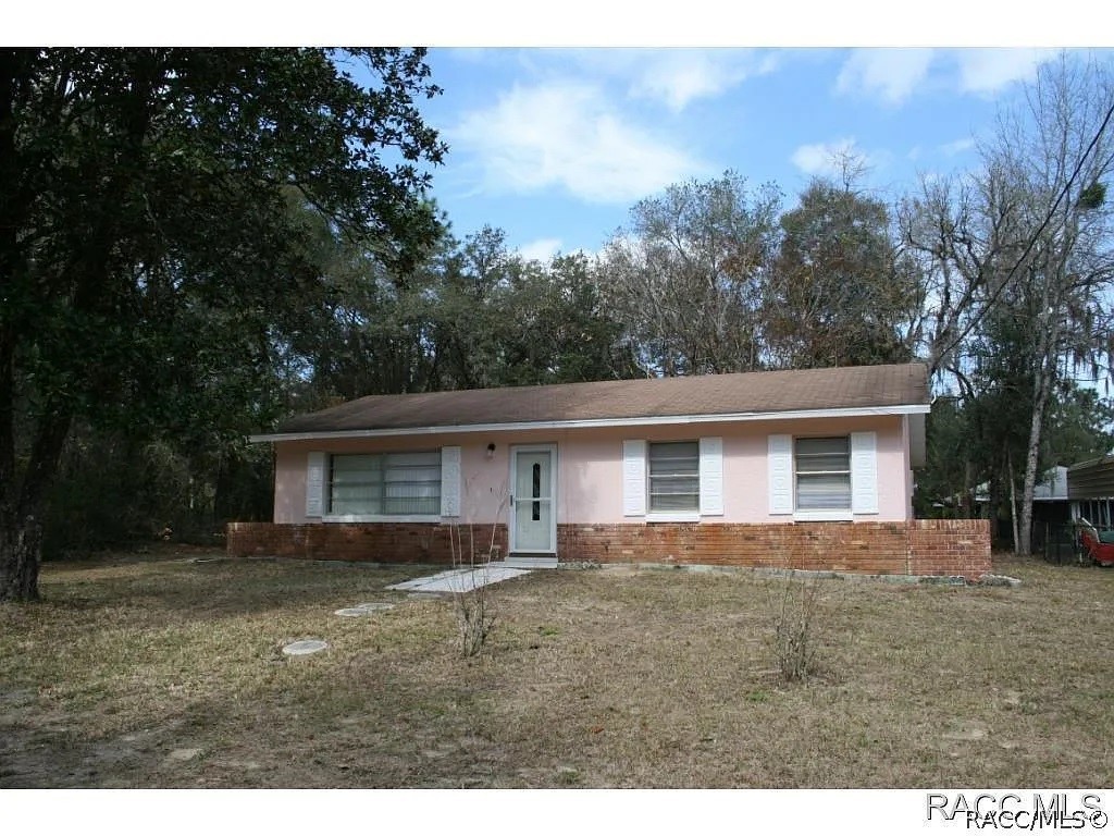 3633 East Byrd Street Inverness, FL 34453 - Photo 1 of 3
