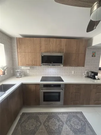 $3,700 | 1865 South Ocean Drive, Unit 4F, Hallandale Beach, FL 33009