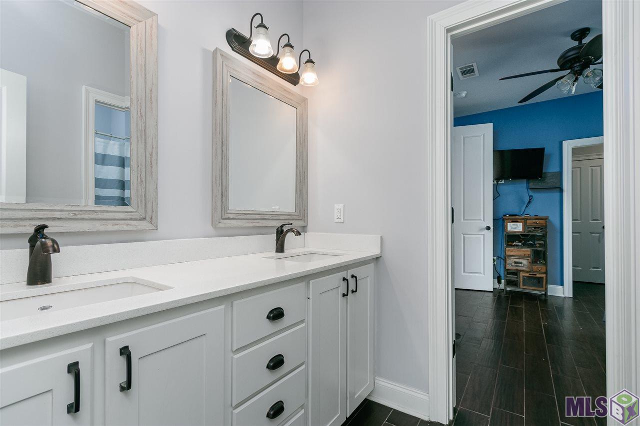27670 Red Oak Road Livingston, LA 70754 - Photo 19 of 33 Gallery Image 19
