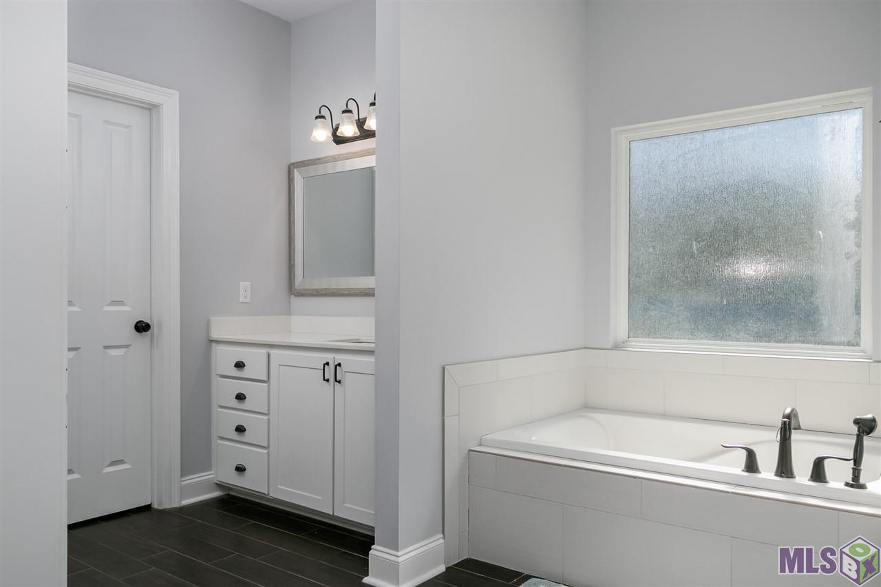 27670 Red Oak Road Livingston, LA 70754 - Photo 20 of 33 Gallery Image 20