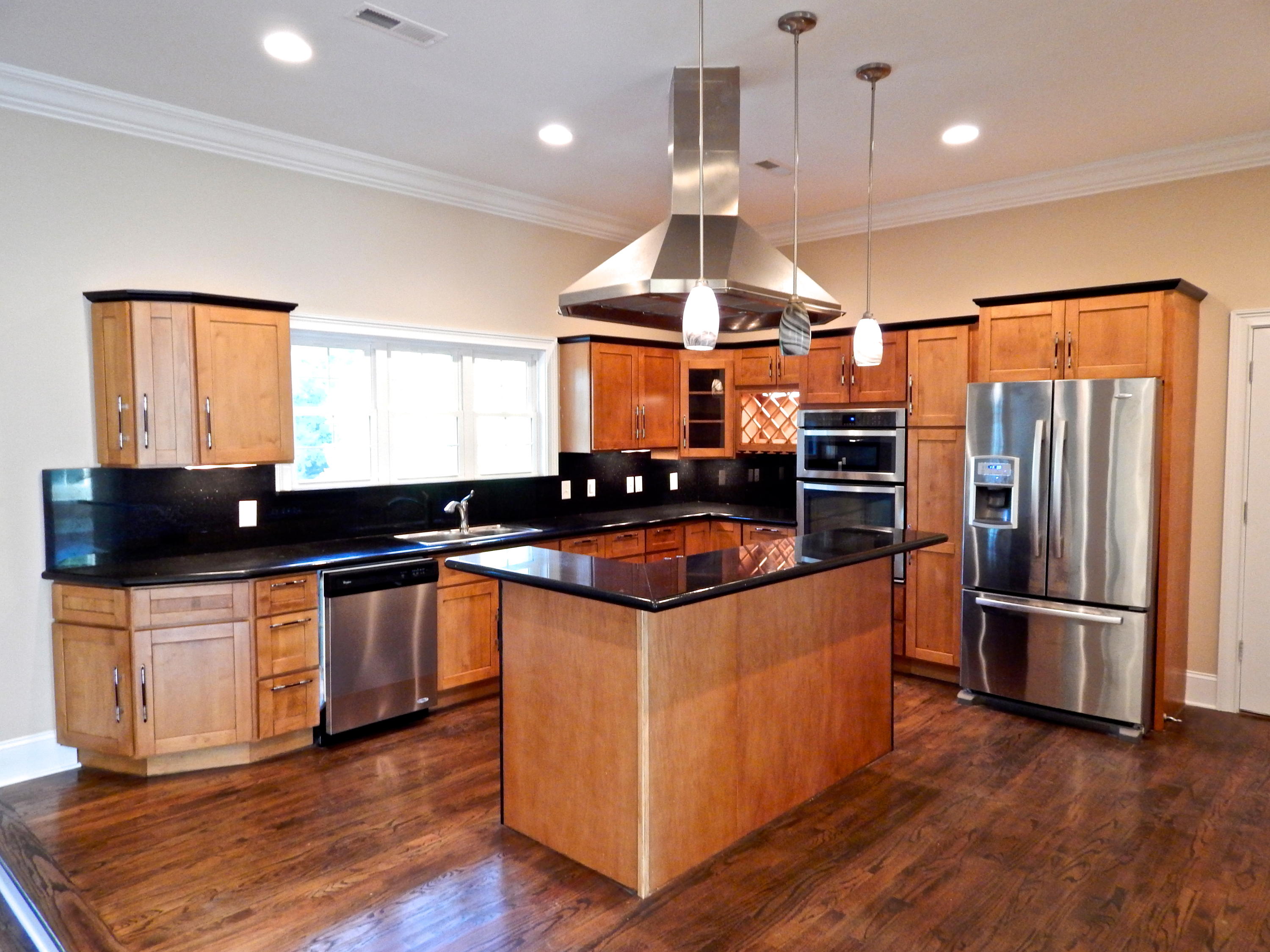 4404 Falcon Ridge Way Knoxville, TN 37921 - Photo 3 of 21 Kitchen - Main Level