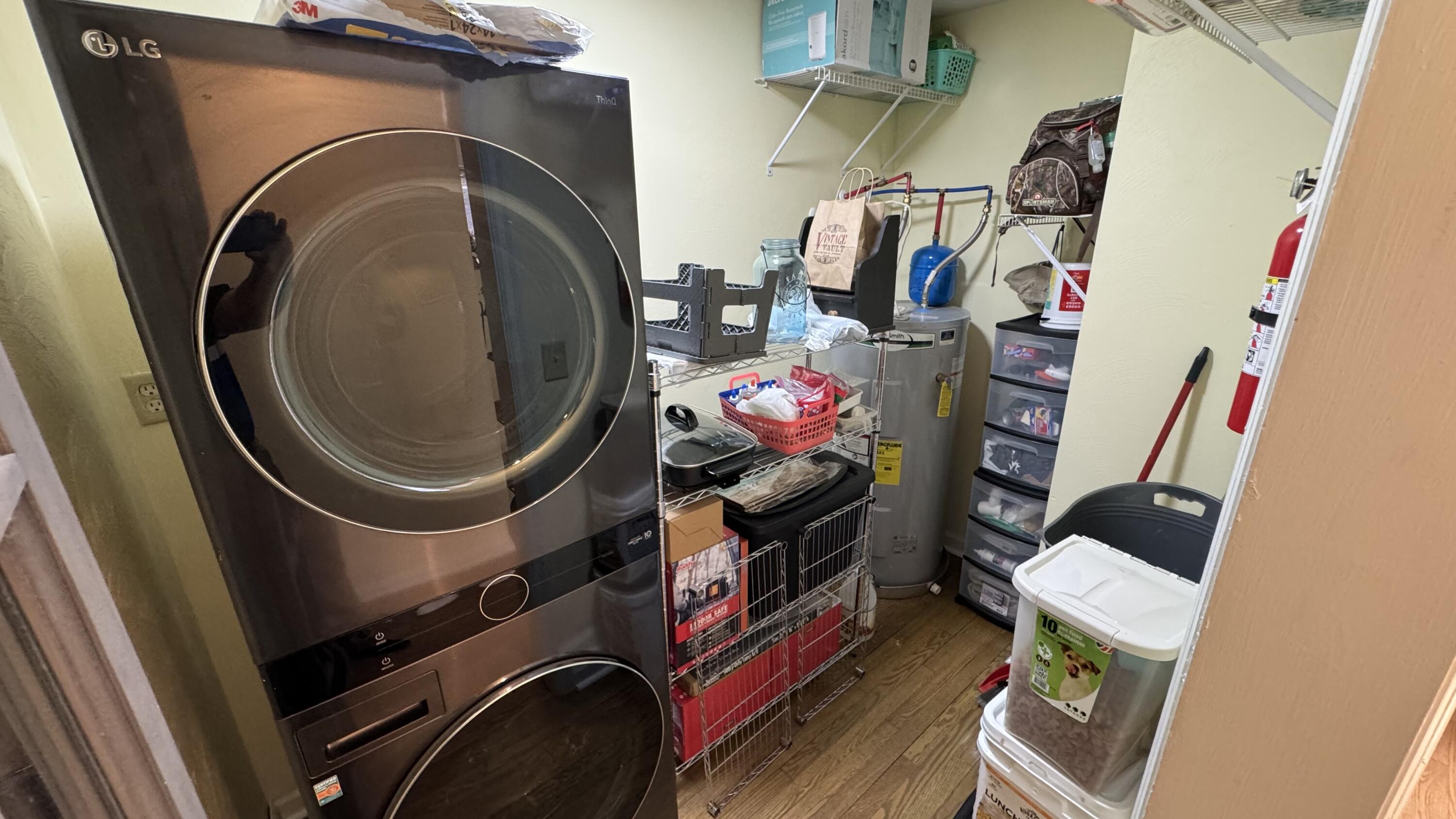 1902 Burma Road Salem, VA 24153 - Photo 14 of 17 a utility room with dryer and washer