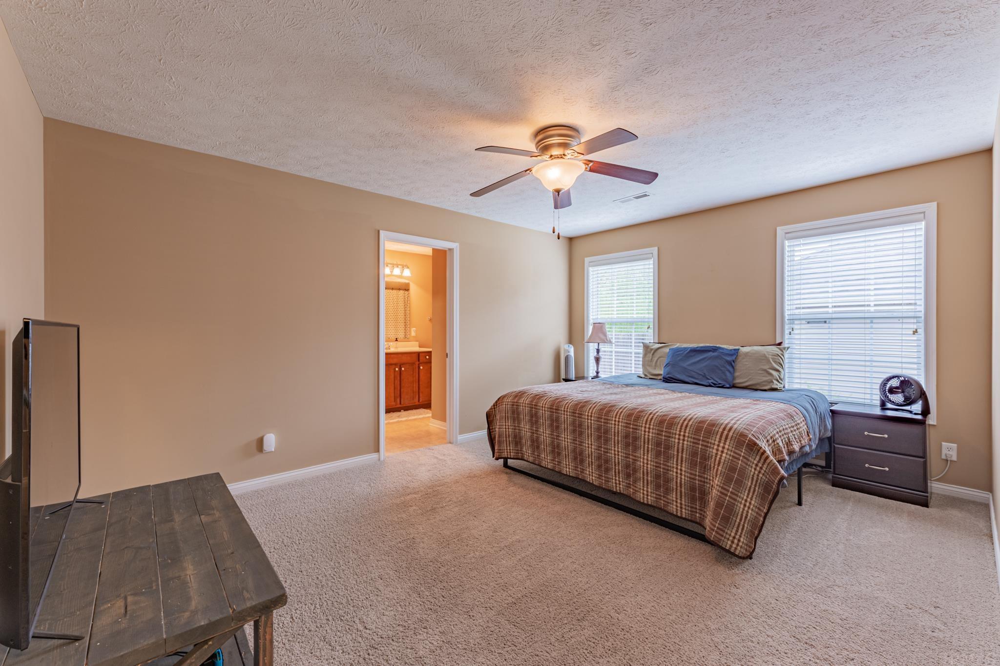 10315 Chatteris Road Evansville, IN 47725 - Photo 11 of 21