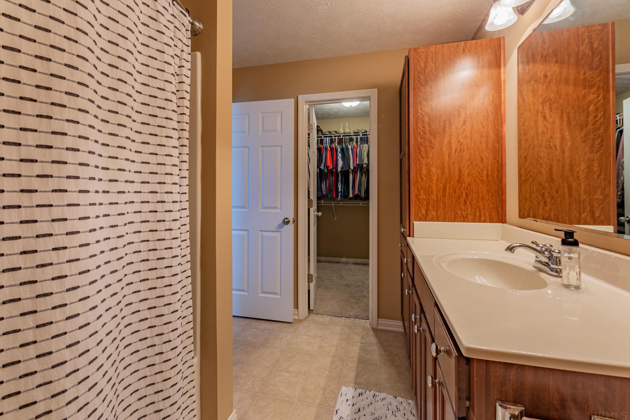 10315 Chatteris Road Evansville, IN 47725 - Photo 14 of 21