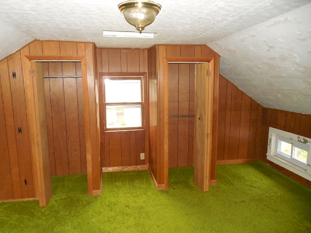 206 Adams Street Ridott, IL 61067 - Photo 5 of 8 an empty room with closet area