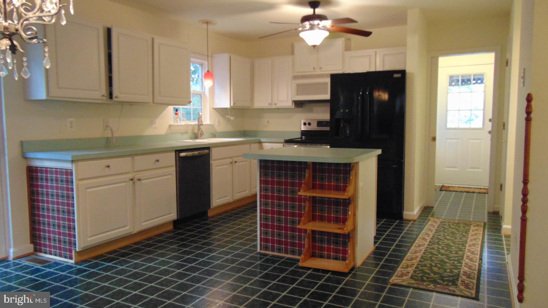 211 Pine Hills Road Front Royal, VA 22630 - Photo 20 of 63 Gallery Image 20