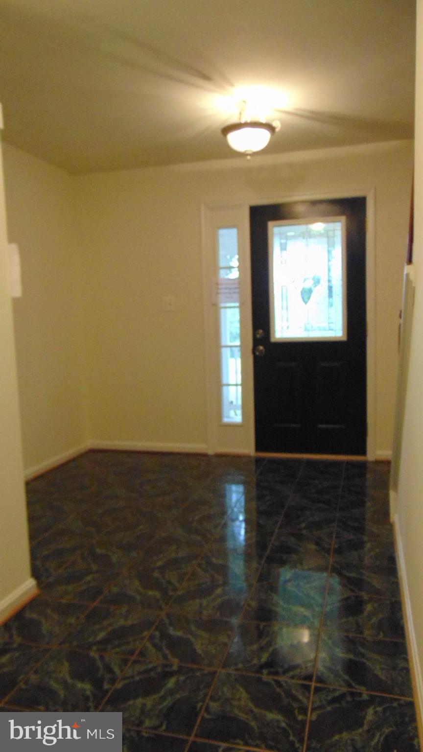 211 Pine Hills Road Front Royal, VA 22630 - Photo 7 of 63 Gallery Image 7