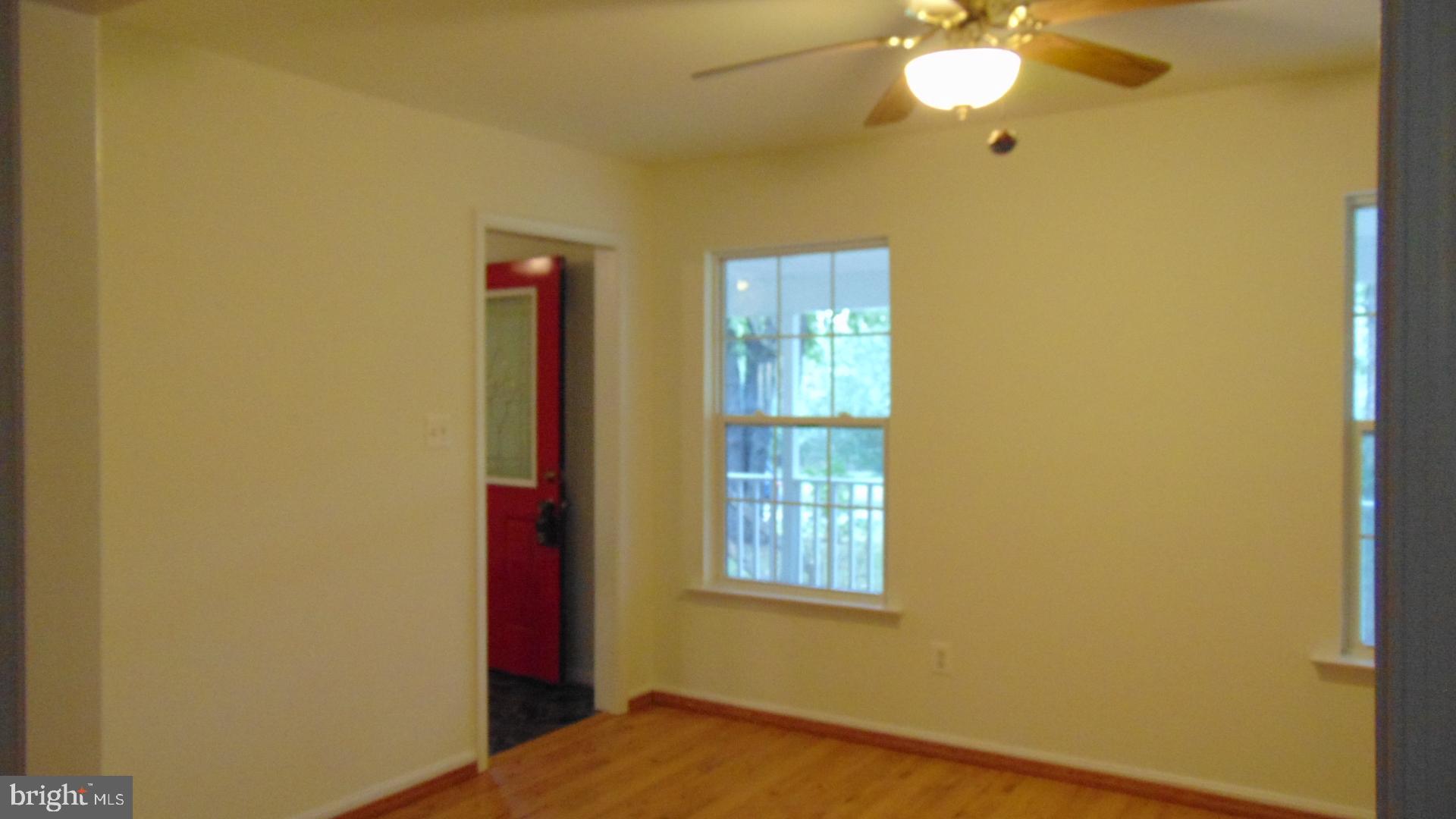 211 Pine Hills Road Front Royal, VA 22630 - Photo 9 of 63 Dining Room
