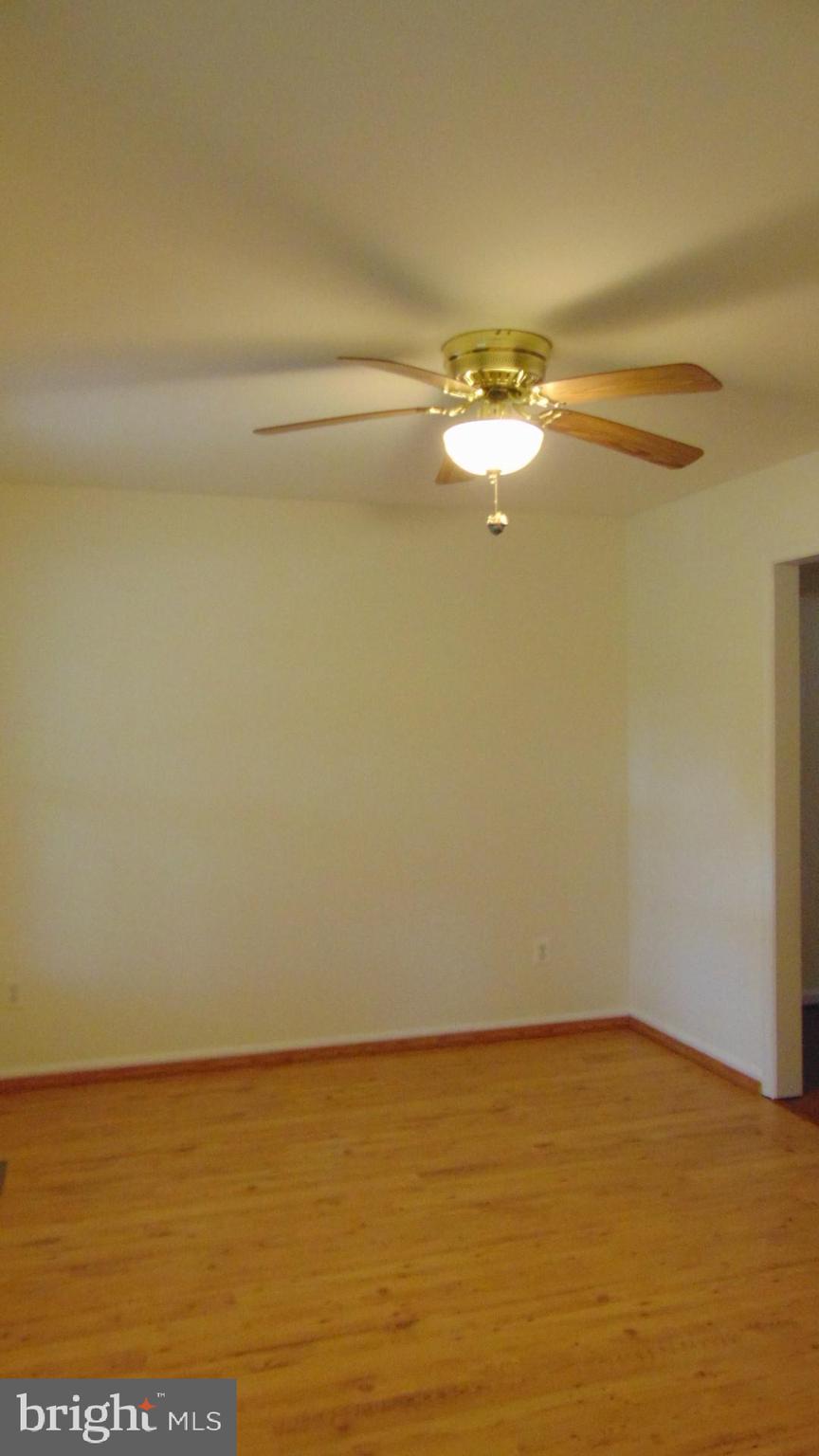 211 Pine Hills Road Front Royal, VA 22630 - Photo 10 of 63 Dining Room