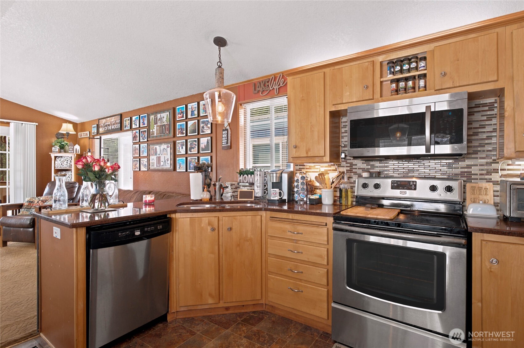 11155 South Lakeshore Road, Unit 17A Chelan, WA 98816 - Photo 13 of 33