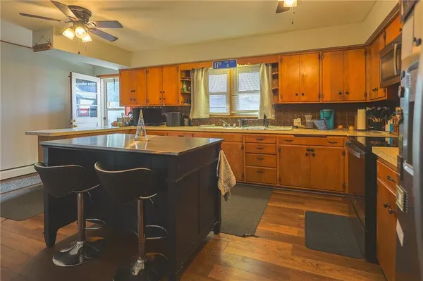 $212,000 | 126 North 17th Street, Lexington, MO 64067
