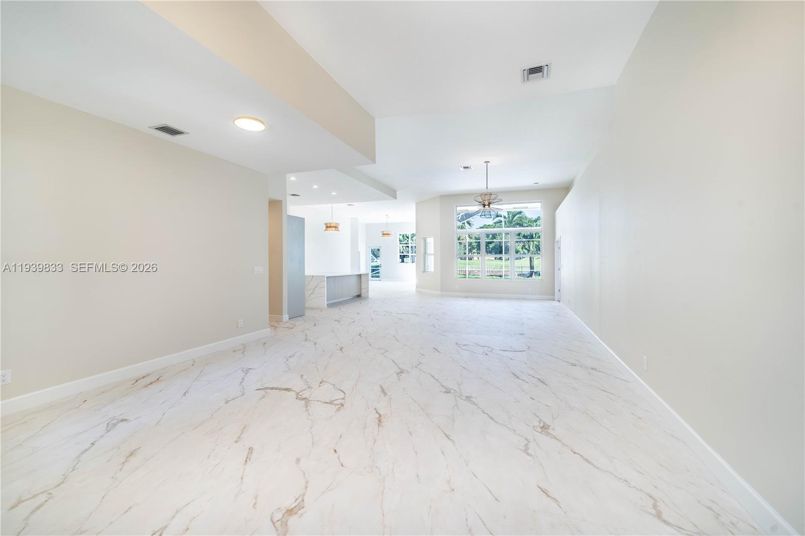 8041 Bermuda Point Lane Davie, FL 33328 - Photo 14 of 60