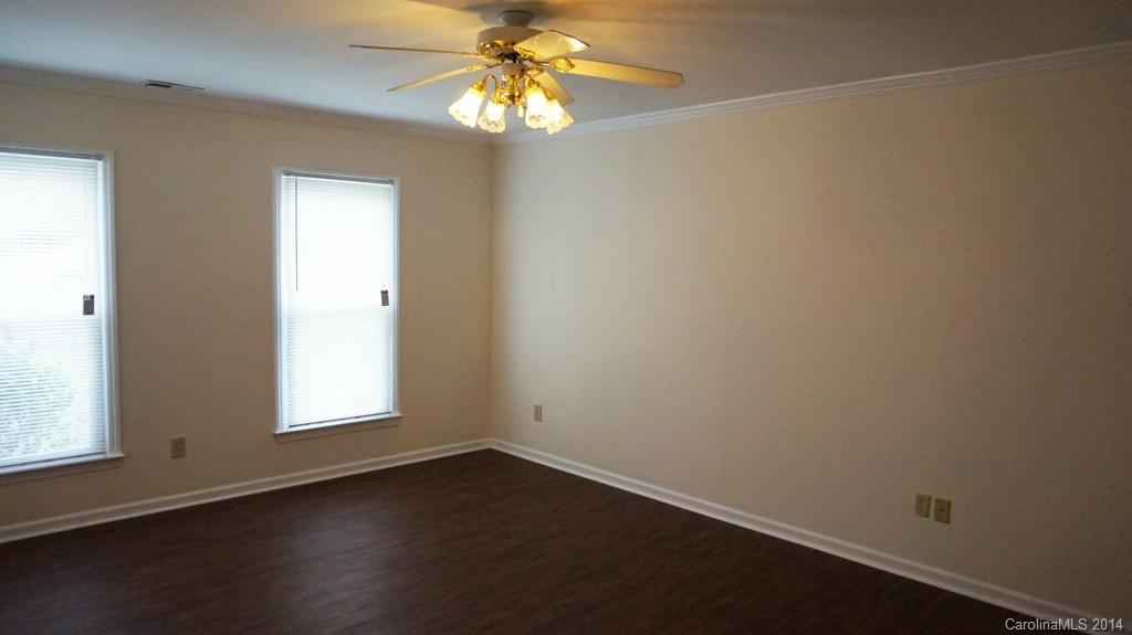1625 Hoffman Road Gastonia, NC 28056 - Photo 4 of 16 Gallery Image 4