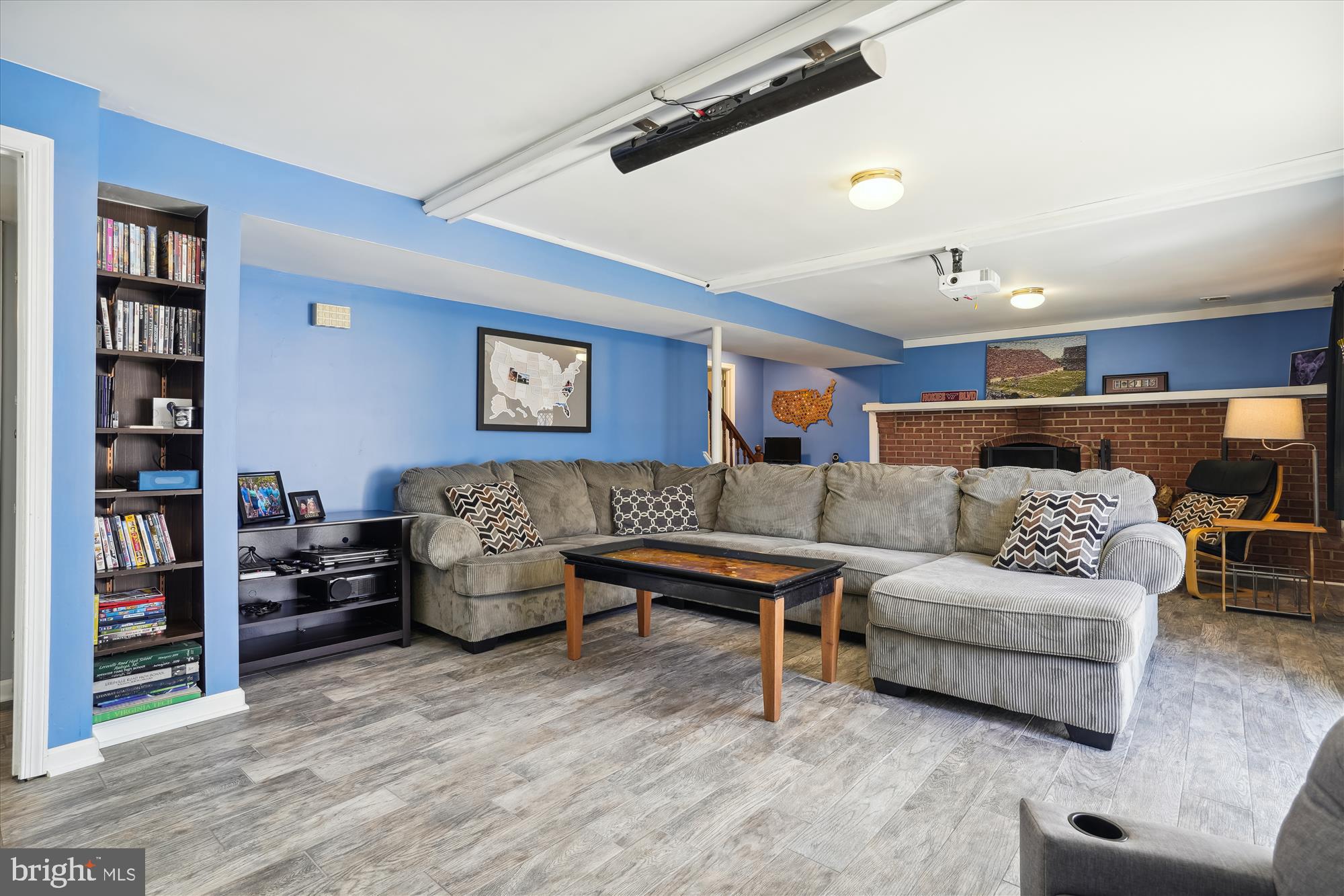 7801 Braemar Way Springfield, VA 22153 - Photo 6 of 35 Gallery Image 6