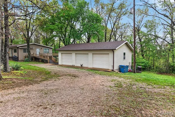 $229,900 | 25042 Monaco Lane, Lebanon, MO 65536