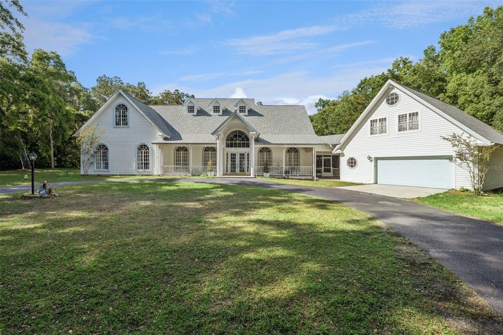 21033 Violet Road Brooksville, FL 34601 - Photo 2 of 68