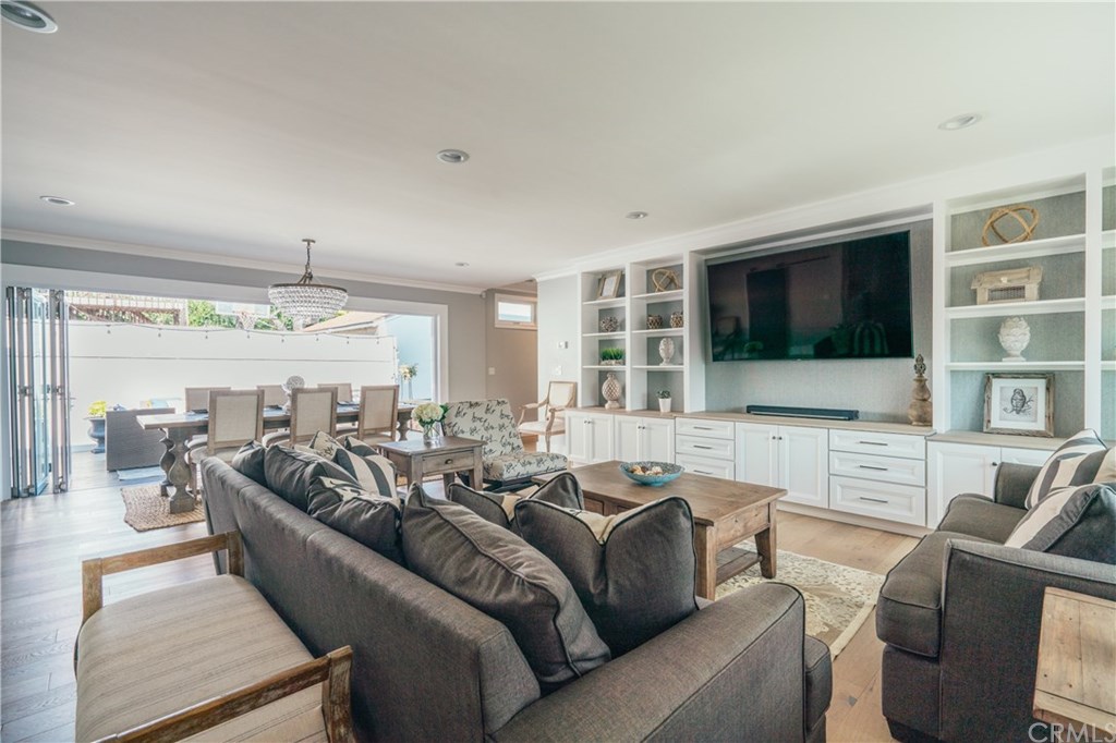 802 Center Street El Segundo, CA 90245 - Photo 3 of 47