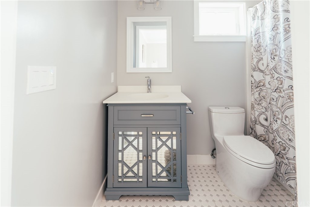 802 Center Street El Segundo, CA 90245 - Photo 31 of 47