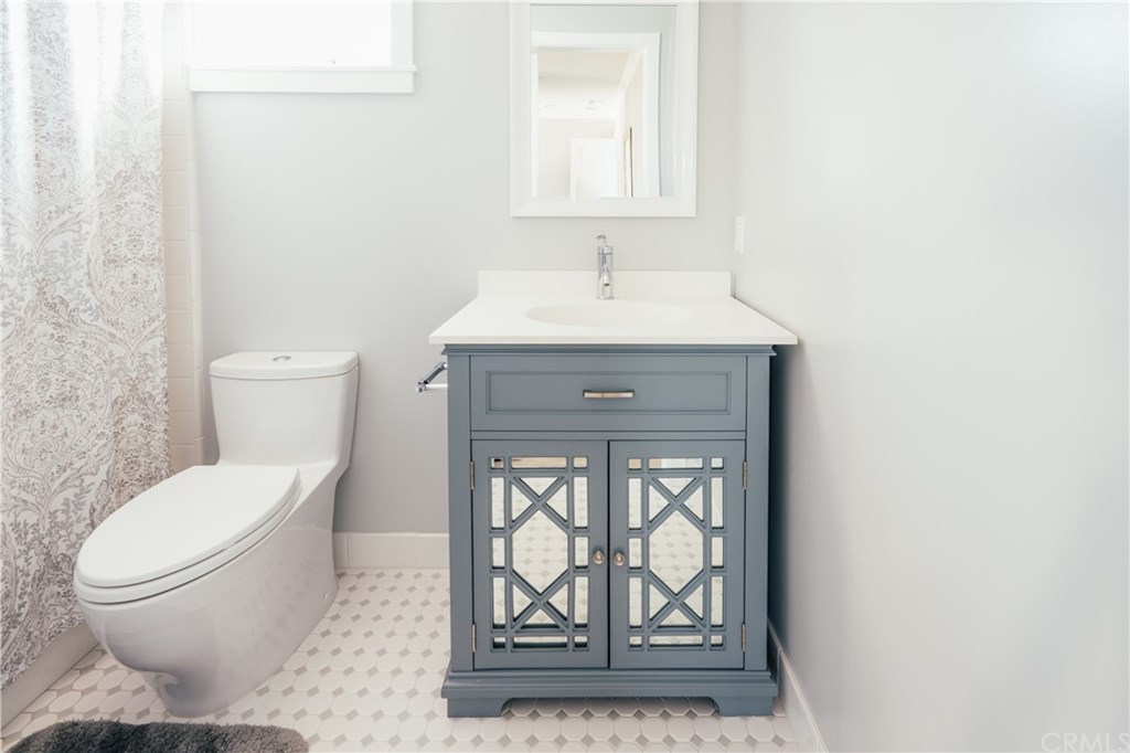 802 Center Street El Segundo, CA 90245 - Photo 33 of 47