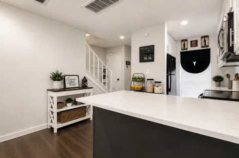 $375,000 | 3814 Southway Drive, Unit D, Austin, TX 78704