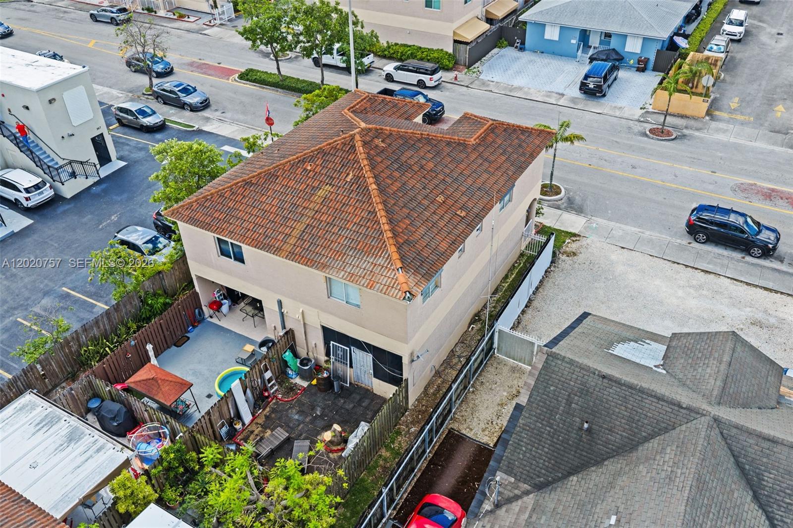 255 East 3rd Street, Unit 1 Hialeah, FL 33010 - Photo 31 of 38 an aerial view of a house with a garden