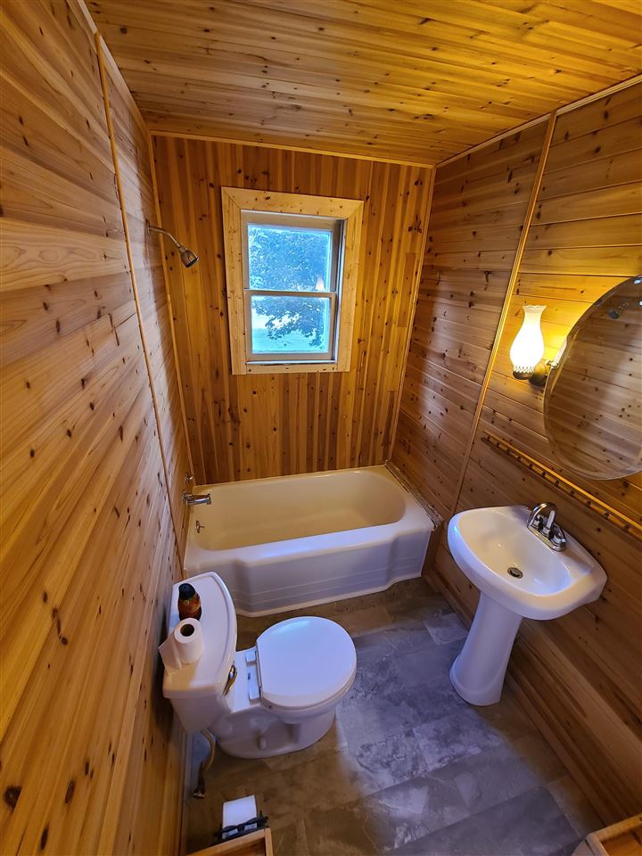 507 Harvard Street Bay City, MI 48708 - Photo 12 of 15 Gallery Image 12