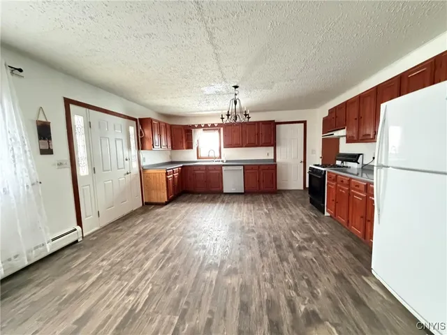 $260,000 | 10680 Middle Road, Brownville, NY 13634