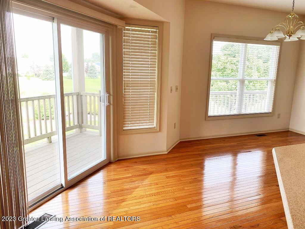 984 Pennine Ridge Way Grand Ledge, MI 48837 - Photo 13 of 28 Peninne Ridge 017