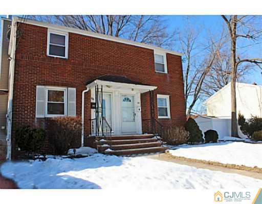 429 Crows Mill Road Fords, NJ 08863 - Photo 2 of 25 Gallery Image 2
