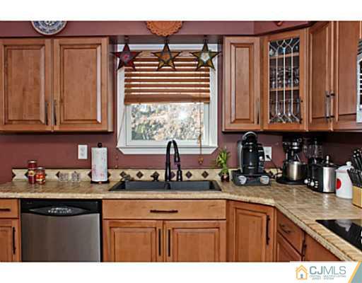 429 Crows Mill Road Fords, NJ 08863 - Photo 15 of 25 Gallery Image 15