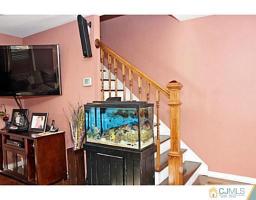 429 Crows Mill Road Fords, NJ 08863 - Photo 17 of 25 Gallery Image 17
