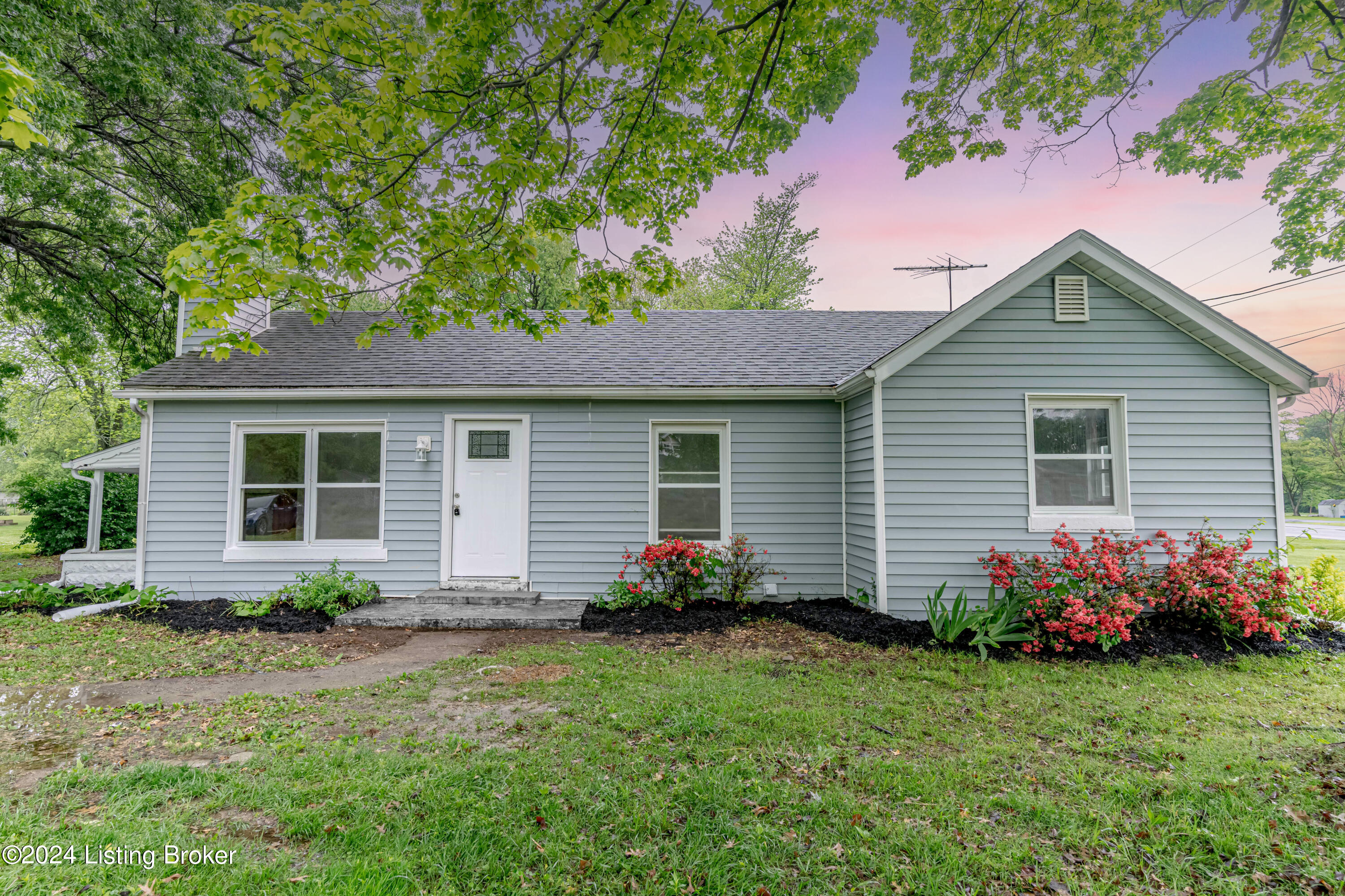 8914 Ferndale Road Louisville, KY 40291 - Photo 34 of 53 DSC06877 1